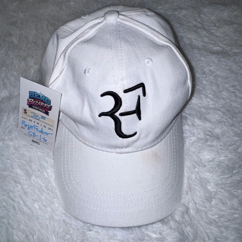Roger Federer RF Logo Hat Mens OSFM White Good Embroidered Tennis Baseball Cap